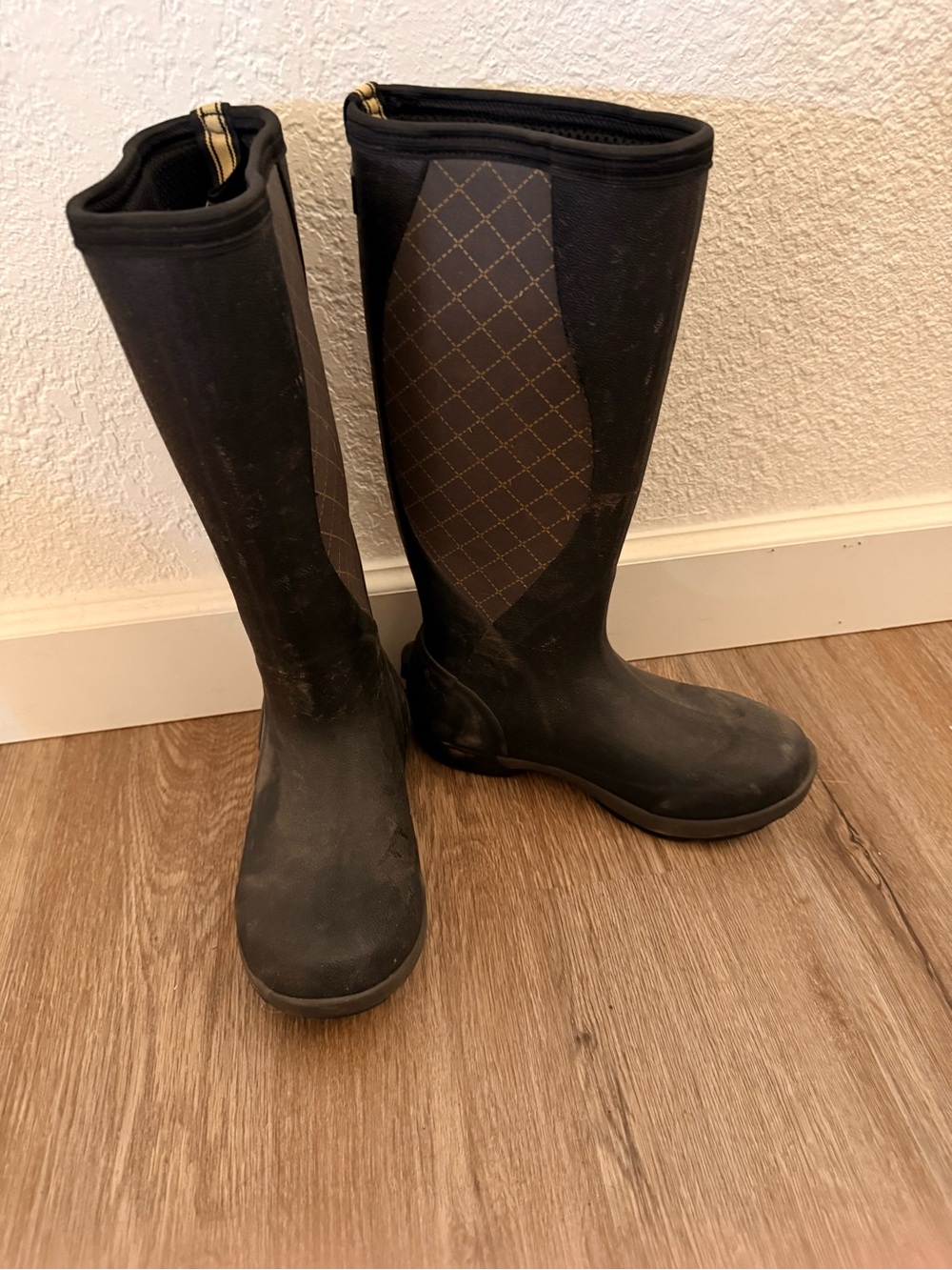 Black Quilted Tall Women's Rain Boots - Stylish Waterproof Boot